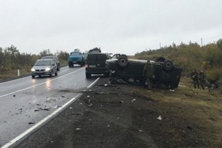 Главком ВДВ генерал Сердюков попал в автокатастрофу. Фото МК.ru